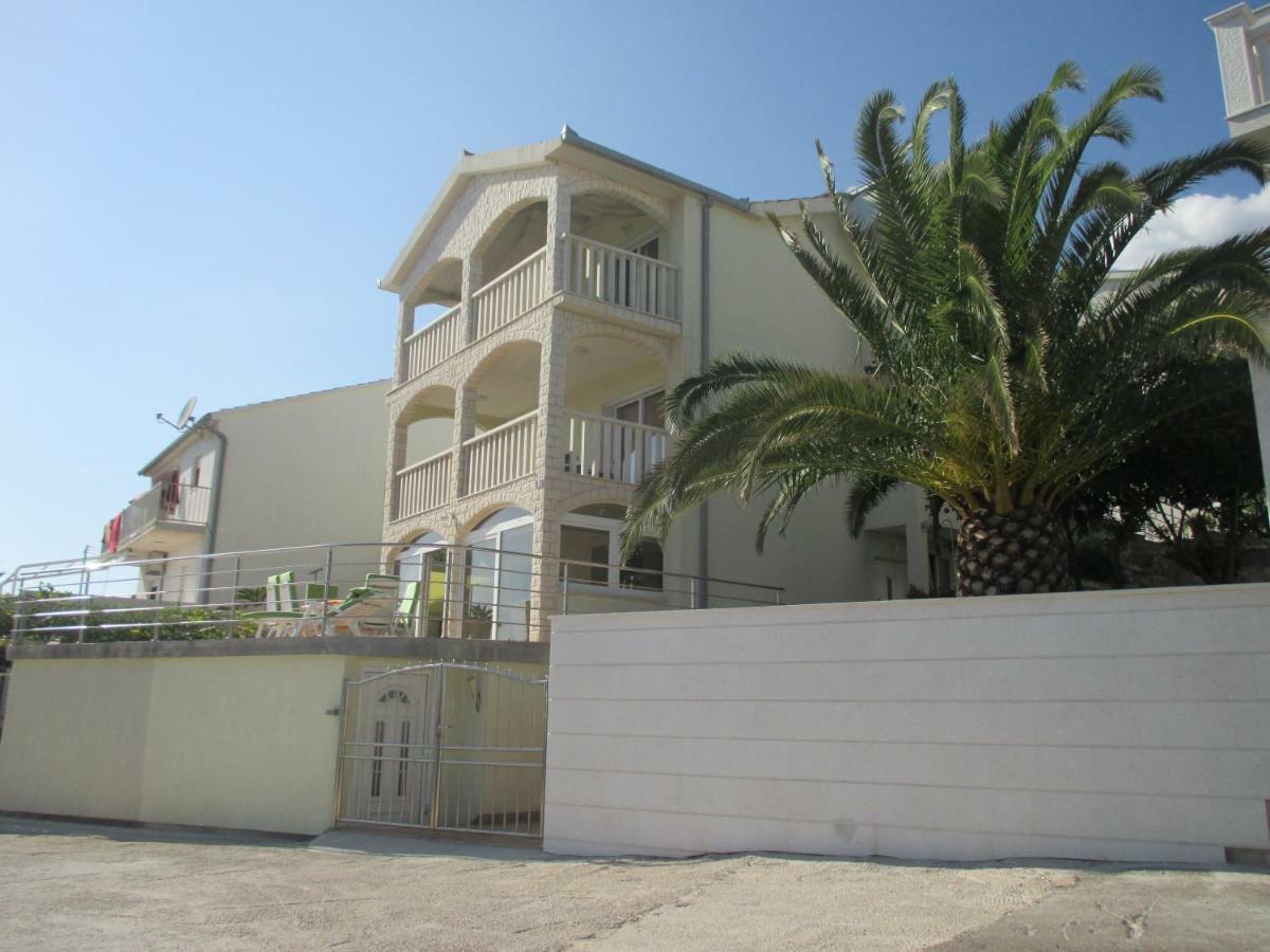 Villa Bubi Traù Esterno foto